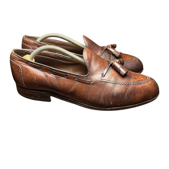 Allen Edmonds Grayson Shell Cordovan Tassel Loafer - Men’s Size 9.5 D - 75333 main image 3
